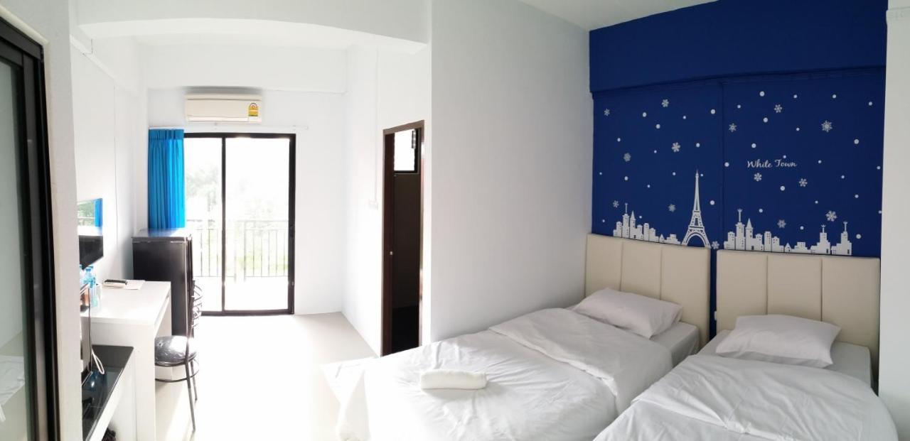 Kp Place Lop Buri Екстериор снимка